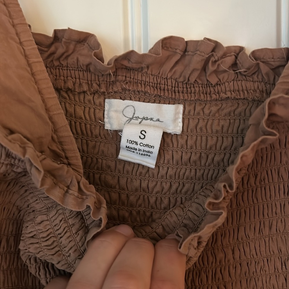 Brown Ruffle Tank Size Small - Picture 2 of 3